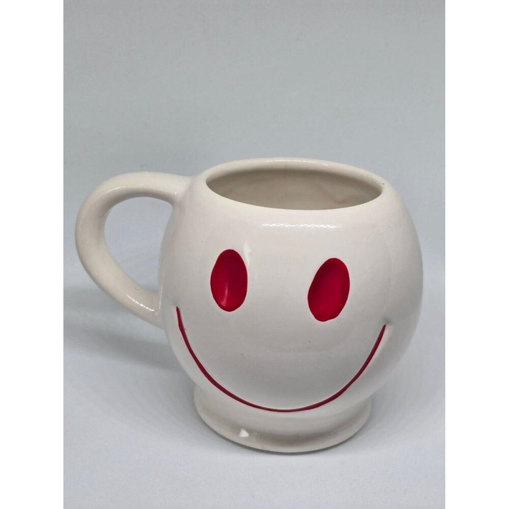 Vintage Ceramic Mug Smiley Face Red White Round Handle Pedestal Base